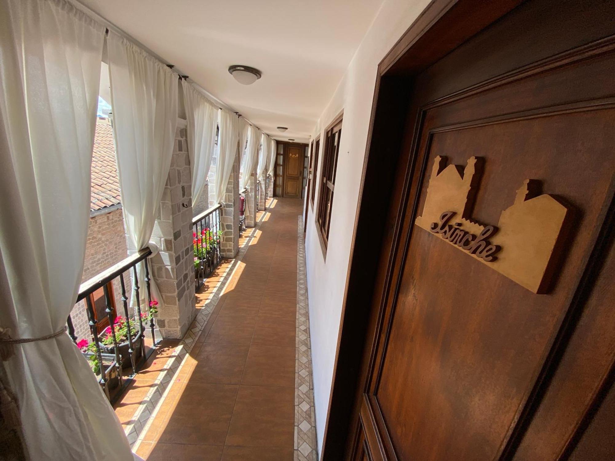 Hotel Golden Rest Latacunga Zewnętrze zdjęcie